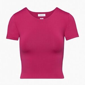 NWT ARITZIA CONTOUR CREW T-SHIRT